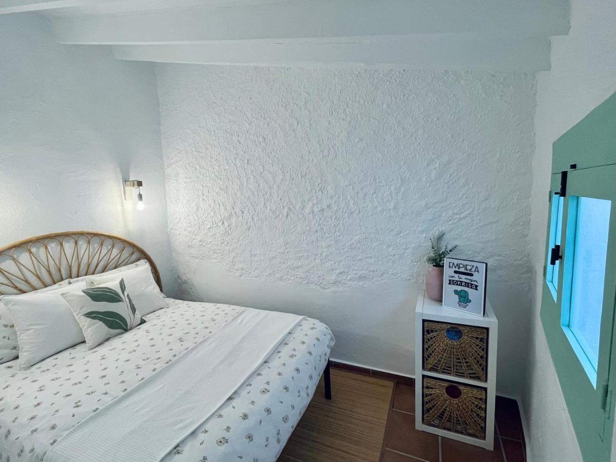 Casita Menta - Alojamiento Unico En El Centro De Torrox Luaran gambar