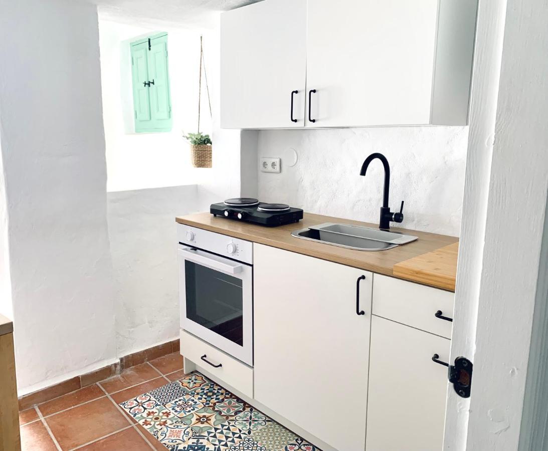 Casita Menta - Alojamiento Unico En El Centro De Torrox Luaran gambar
